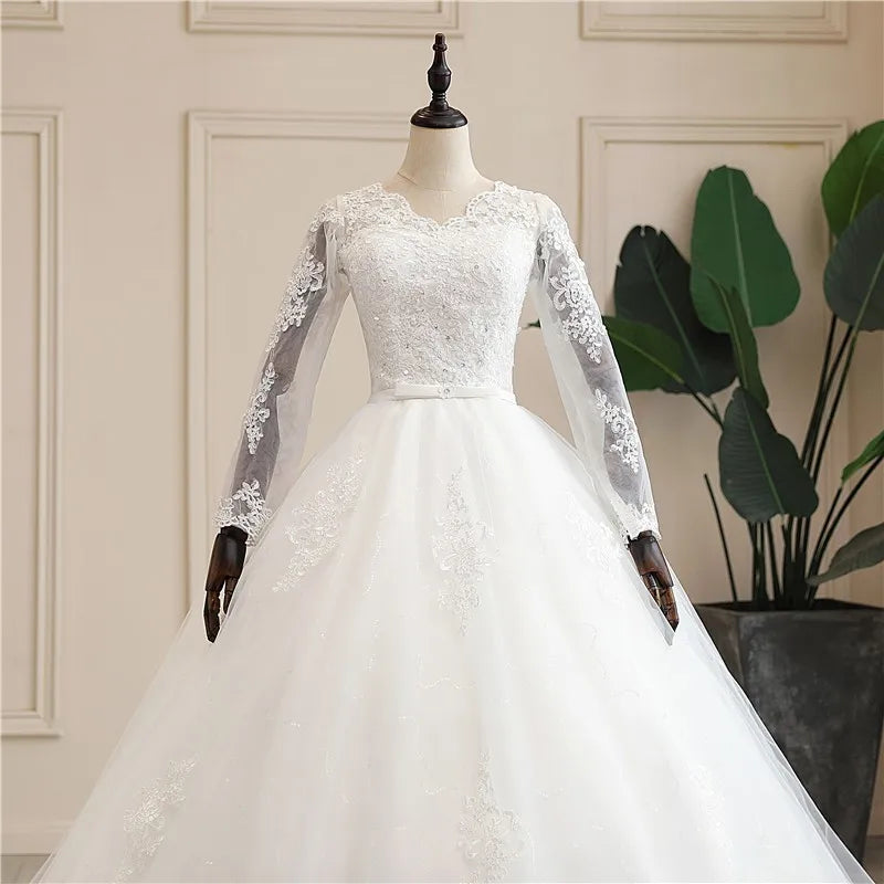 Wedding Dress The Elegant Half Sleeve Sexy V-neck Court Train Ball Gown Princess Vintage Lace Wedding Dresses Plus Size