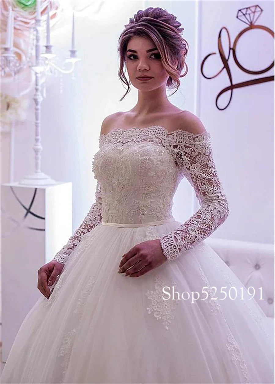 Elegant Tulle Off-the-shoulder Neckline Ball Gown Wedding Dresses Long Sleeves Crystals Bridal Gown abiti da sposa