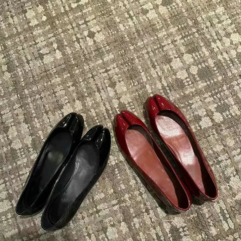 A Niche Toe Separation Ballet Shoe For Women In 2025, A Stylish And Versatile Casual Mary Jane Shoe For Summer Outings