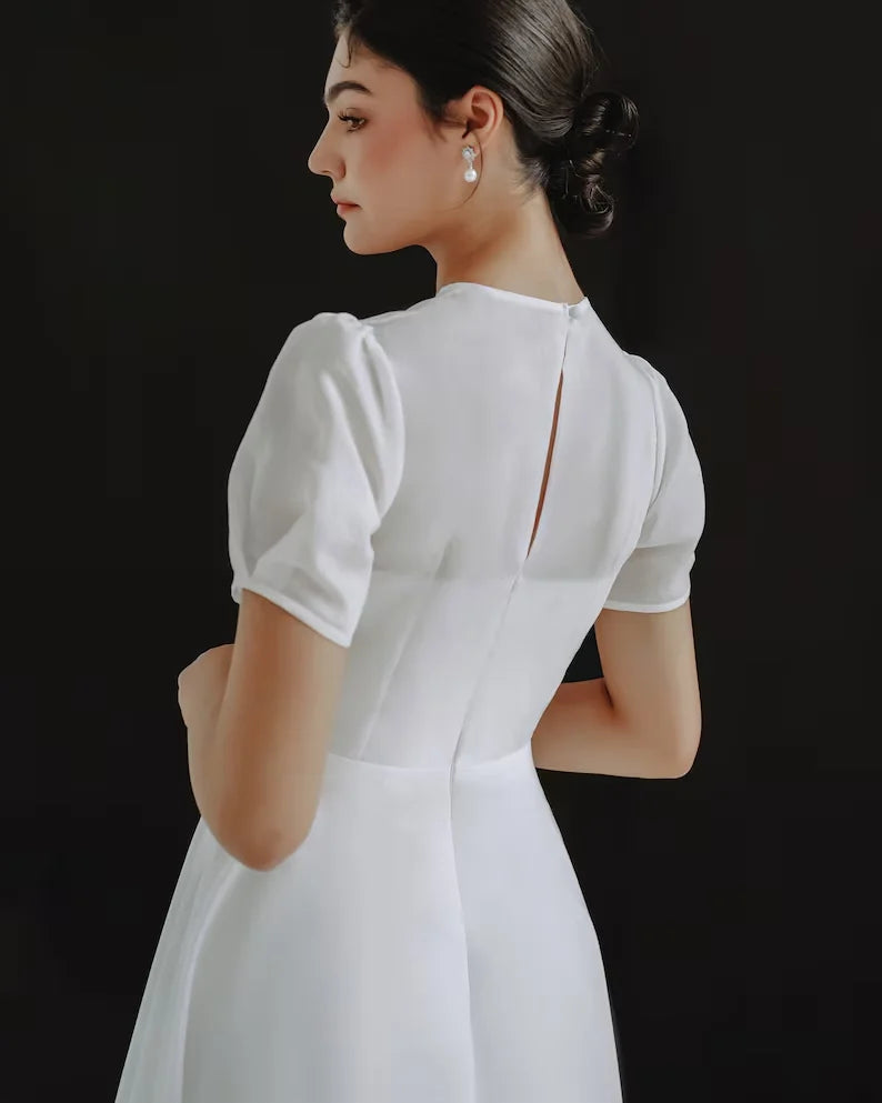 2025 New Classic Wedding Dress Unique Wedding Dress Women's Celestial Dress Minimalist High Collar White Party Bridal Dress