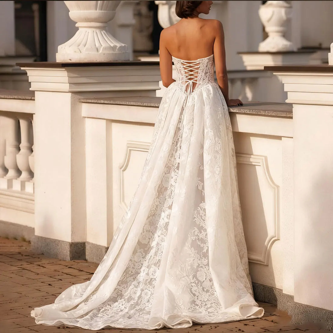 Luxury Lace Appliques High Slit Wedding Dresses Backless A Line Ball Gown With Train Long Strapless Bridal Gown Vestidos Novia