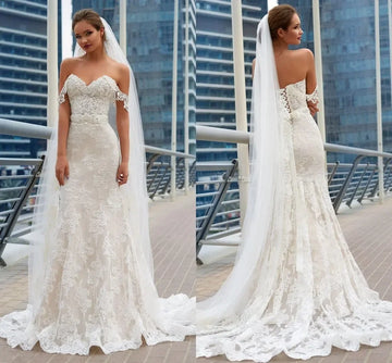 Classic Modest Lace Mermaid Wedding Dress 2025 Sexy Lower Shoulder Decal Beach Sweetheart Pearl Corset Custom bridal dress