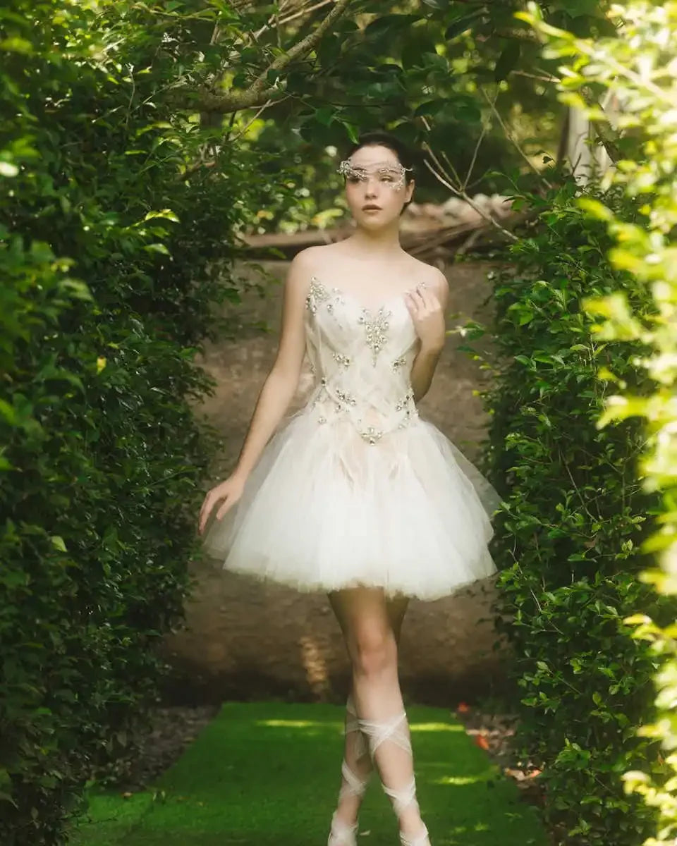 Customized 2026 New Mini White A-Line Rhinestone Princess Wedding Dress Sexy Off Shoulder Pleated Party Dance Party Bridal Gown