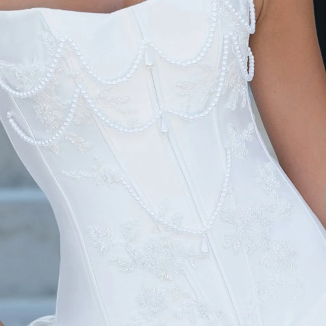 Elegant Satin Beaded Pearl Wedding Dress For Women Strapless A Line Bridal Party Gown Long Ball Gown For Bride Vestidos Novia